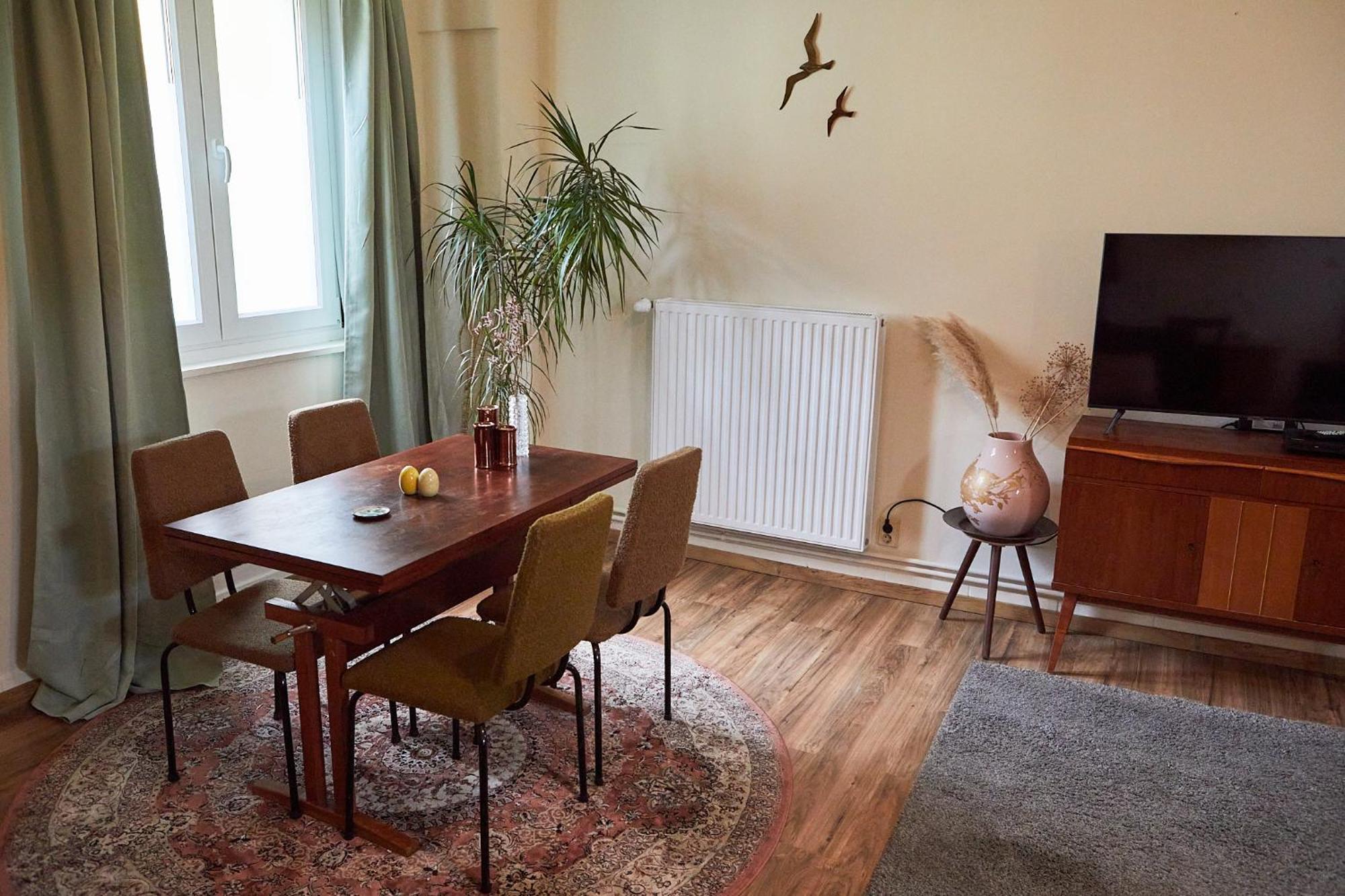Burig Guesthouse With 3 Apartments, Just Outside Berlin, Near To Tesla מראה חיצוני תמונה